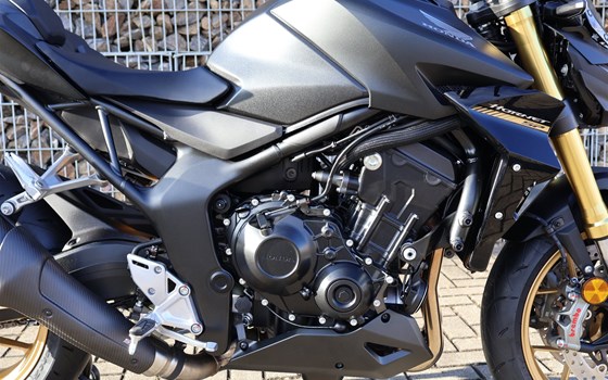 Umgebautes Motorrad Honda CB1000 Hornet SP von Motorradcenter Keßler - Bild 9
