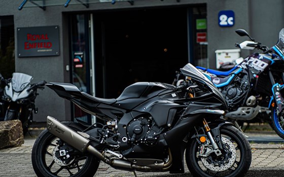 Umgebautes Motorrad Yamaha R1 RACE von Motorradtechnik Geenen GmbH - Bild 1