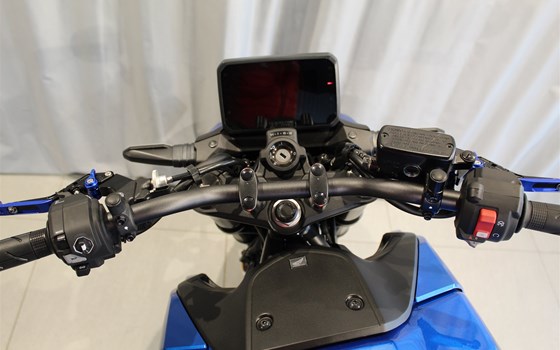 Umgebautes Motorrad Honda CB750 Hornet von Moto-Meinig GmbH - Bild 15