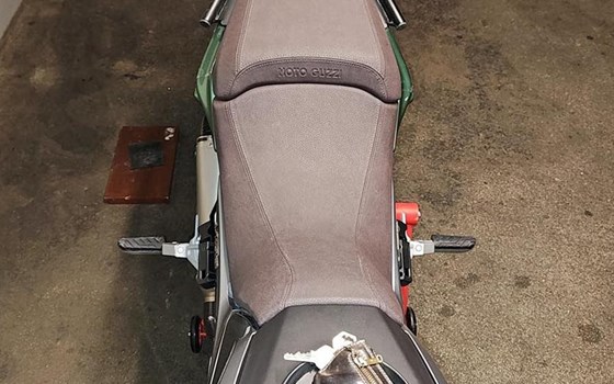 Umgebautes Motorrad Moto Guzzi V100 Mandello S von Stenli - Bild 1