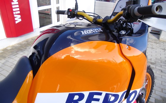 Umgebautes Motorrad Honda XL 600V Transalp von Bike & Cars - Jenas Biker Corner - Dirk Helbig - Bild 6