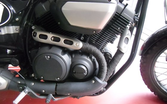 Umgebautes Motorrad Yamaha SCR950 von Bike & Cars - Jenas Biker Corner - Dirk Helbig - Bild 3