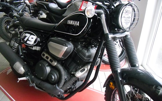 Umgebautes Motorrad Yamaha SCR950 von Bike & Cars - Jenas Biker Corner - Dirk Helbig - Bild 8