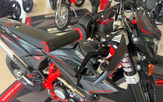 Umgebautes Motorrad Beta RR 4T 125 R von Willi Möller - Bild 4