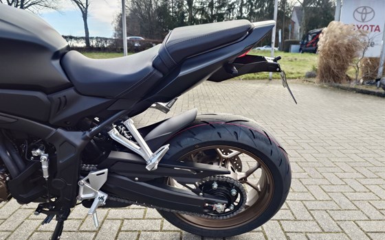 Umgebautes Motorrad Honda CB650R E-Clutch von Bruhy Kraftfahrzeug GmbH - Bild 8