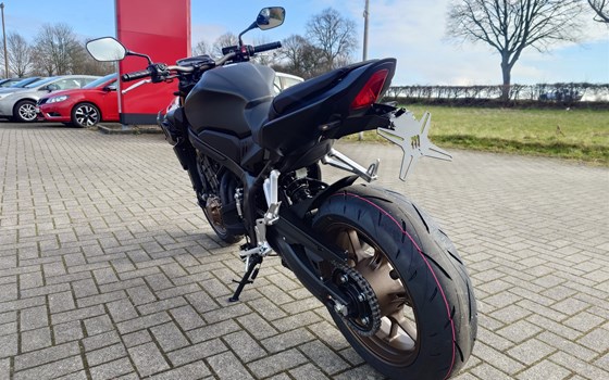 Umgebautes Motorrad Honda CB650R E-Clutch von Bruhy Kraftfahrzeug GmbH - Bild 16