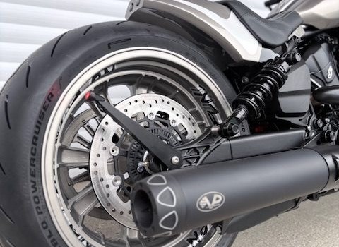 Umgebautes Motorrad Indian Scout Bobber von SMC-Styrian Motor Cycle - Bild 9