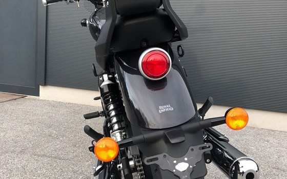 Umgebautes Motorrad Royal Enfield Super Meteor 650 von HÜTTER GesmbH - Bild 15