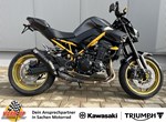 Umbgebautes Motorrad Kawasaki Z900