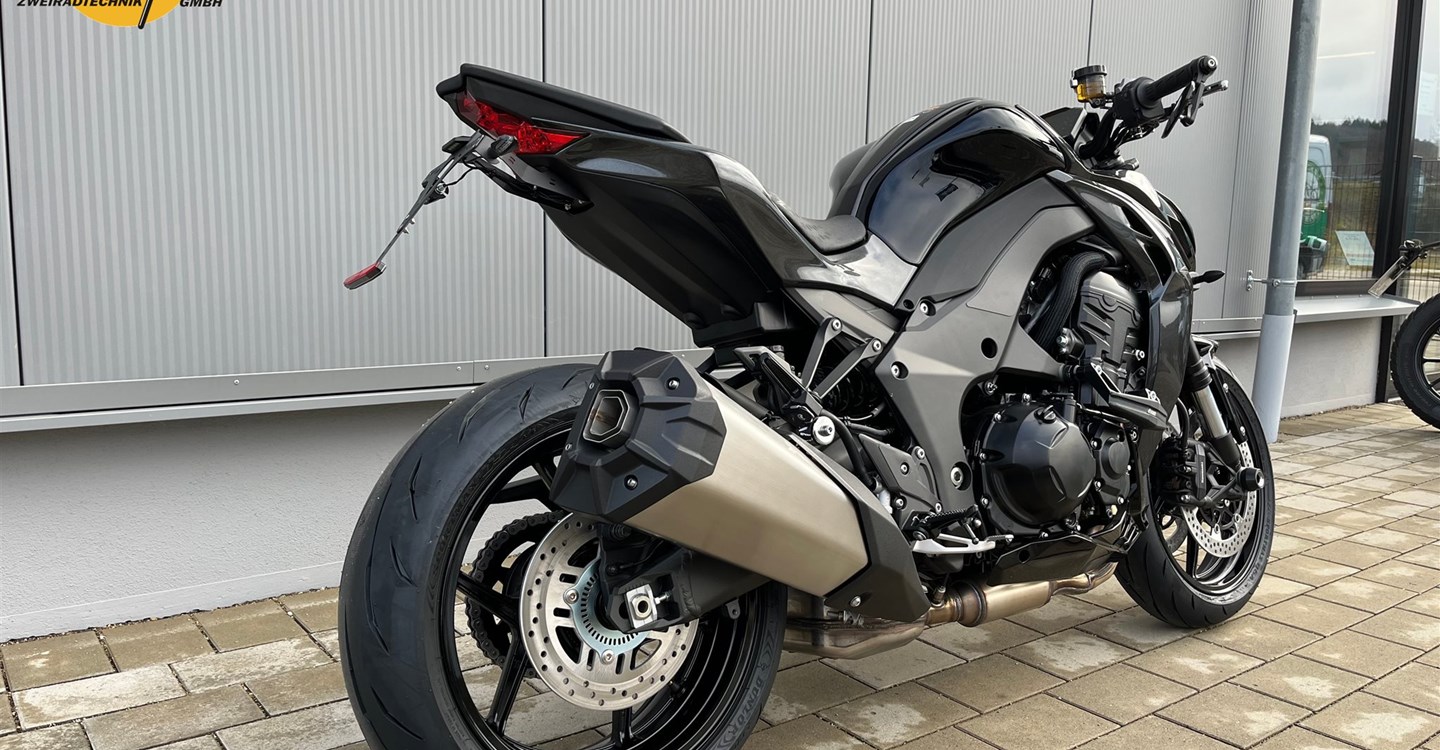 Umbgebautes Motorrad Kawasaki Z1100