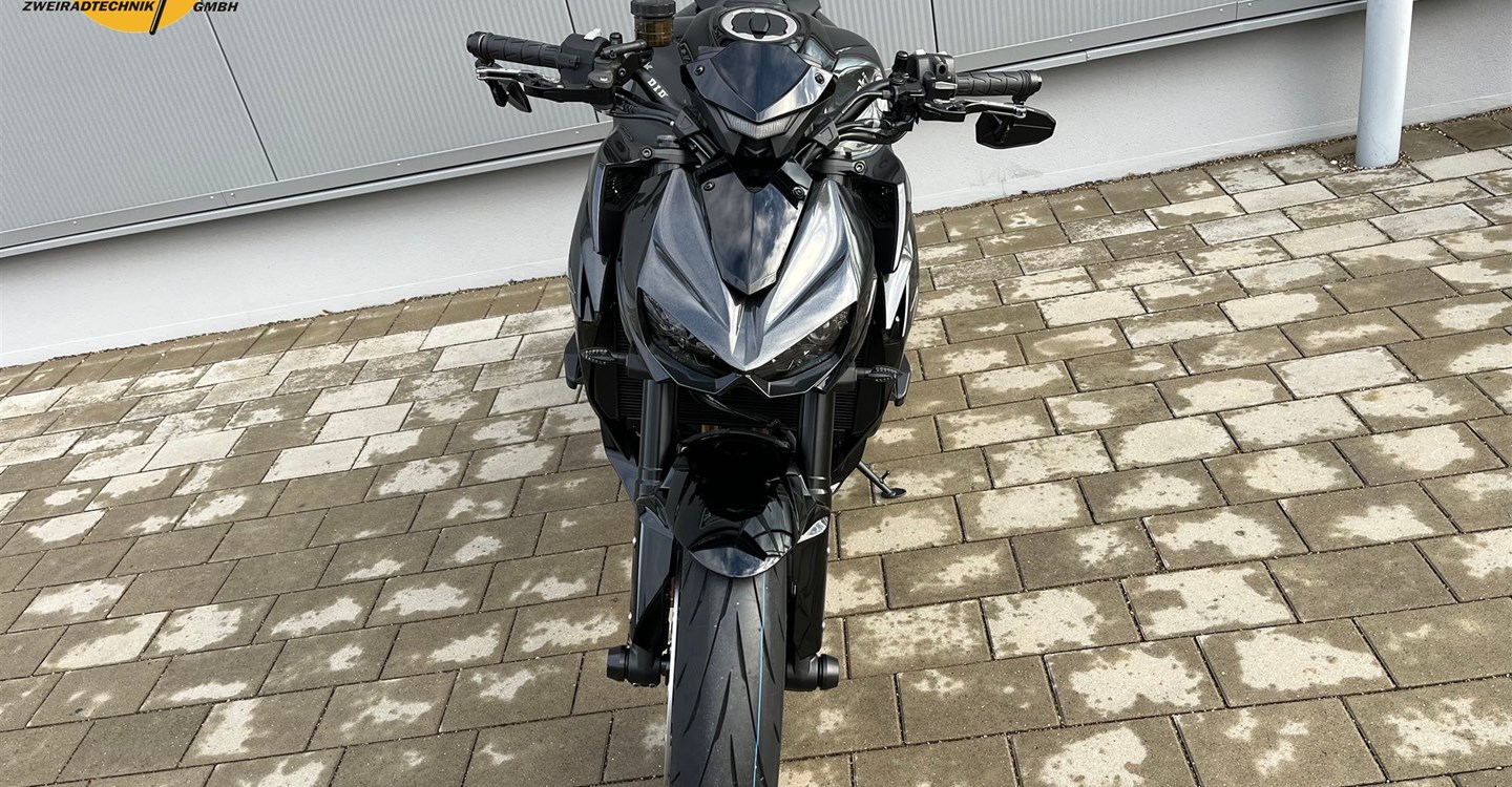 Umbgebautes Motorrad Kawasaki Z1100