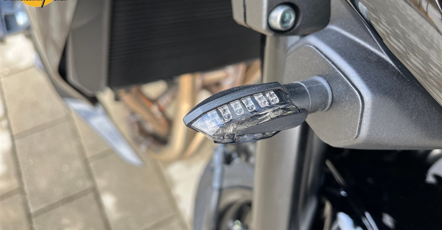 Umbgebautes Motorrad Kawasaki Z1100