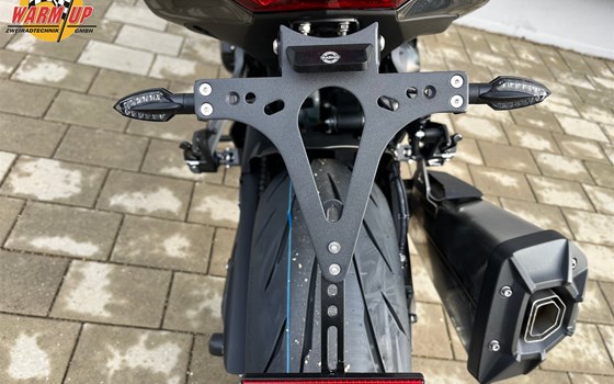 Umgebautes Motorrad Kawasaki Z1100 von Warm Up Zweiradtechnik GmbH - Bild 19