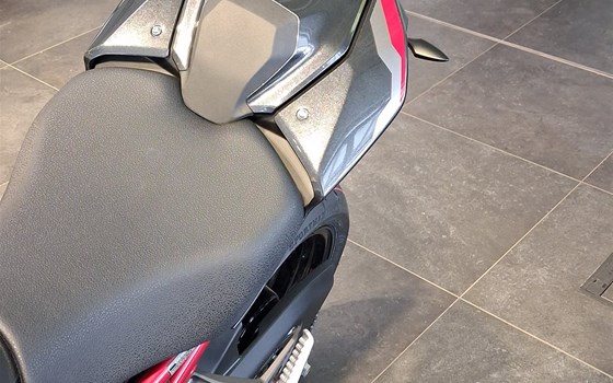 Umgebautes Motorrad Kawasaki Z900 von Autohaus Fritze GmbH & Co.KG - Bild 10