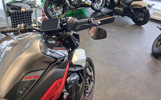 Umgebautes Motorrad Kawasaki Z900 von Autohaus Fritze GmbH & Co.KG - Bild 4