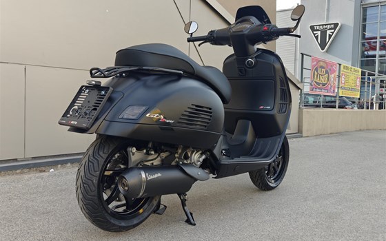 Umgebautes Motorrad Vespa GTS 310 SuperSport von IL MOTO  Motorradhandel und Reparaturwerkstätte GesmbH - Bild 7