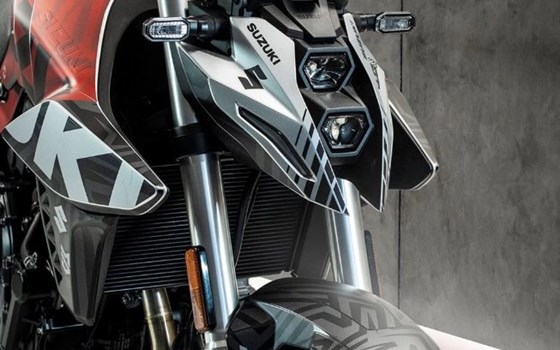 Umgebautes Motorrad Suzuki GSX-8S von HÜTTER GesmbH - Bild 2