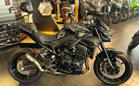 Umgebautes Motorrad Kawasaki Z900 von Moto Point Ilmenau e.K. - Inh. Frank Engelhardt - Bild 1