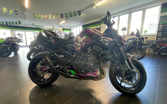 Umgebautes Motorrad Kawasaki Z900 von Moto Point Ilmenau e.K. - Inh. Frank Engelhardt - Bild 3