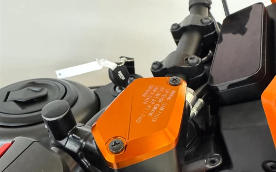 Umgebautes Motorrad KTM 390 SMC R von Motobike Handels GmbH - Bild 8