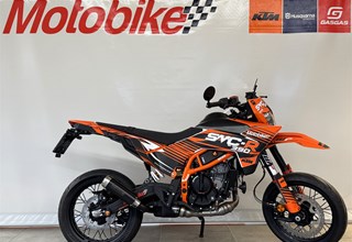KTM 390 SMC R