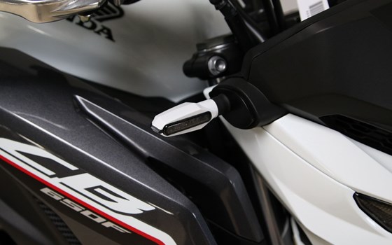 Umgebautes Motorrad Honda CB650F von Auto- und Motorradhaus M&S Automobile GmbH - Bild 5