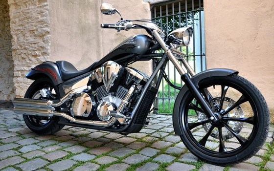 Umgebautes Motorrad Honda VT 1300 CX von Auto- und Motorradhaus M&S Automobile GmbH - Bild 1