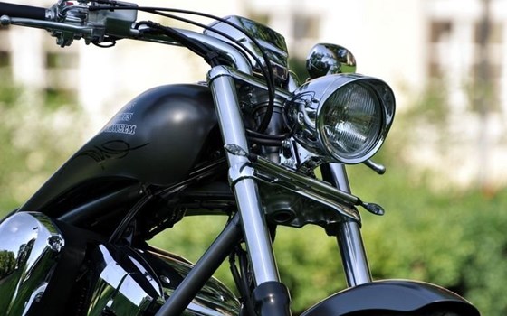 Umgebautes Motorrad Honda VT 1300 CX von Auto- und Motorradhaus M&S Automobile GmbH - Bild 3