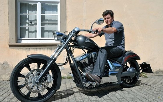 Umgebautes Motorrad Honda VT 1300 CX von Auto- und Motorradhaus M&S Automobile GmbH - Bild 4