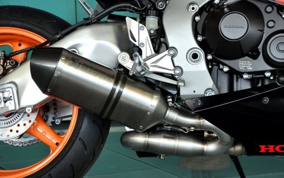 Umgebautes Motorrad Honda CBR1000RR Fireblade von Auto- und Motorradhaus M&S Automobile GmbH - Bild 6