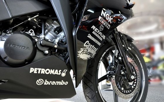 Umgebautes Motorrad Honda CBR 125 R von Auto- und Motorradhaus M&S Automobile GmbH - Bild 4