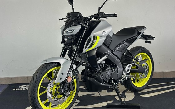 Umgebautes Motorrad Yamaha MT-125 von Zweirad Zentrum Fernwald - Bild 12