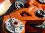 Umbgebautes Motorrad KTM 990 RC R
