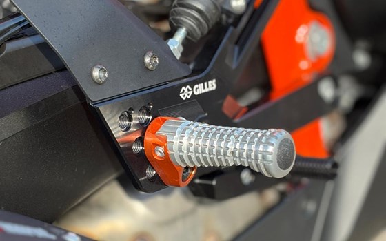 Umgebautes Motorrad KTM 990 RC R von Motoshop Zachmann GmbH - Bild 3