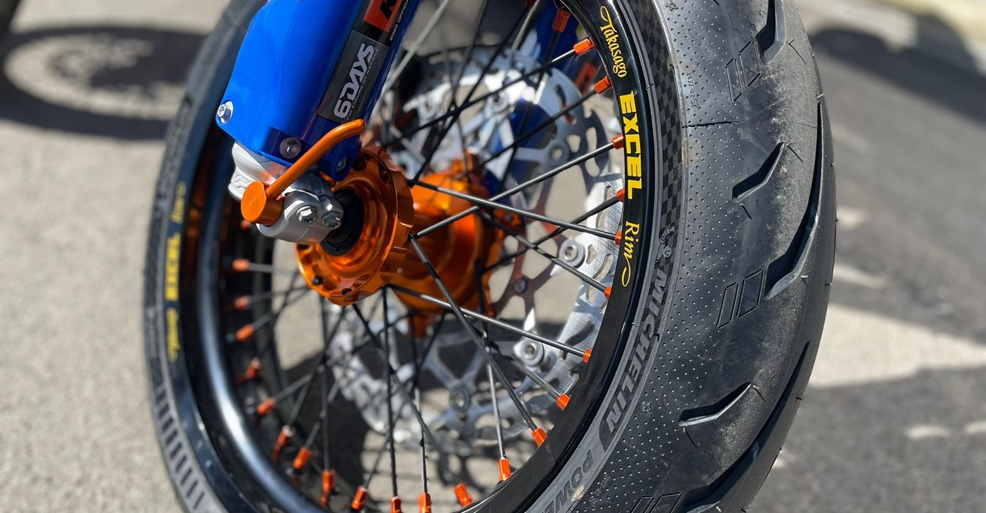 Umbgebautes Motorrad KTM 500 EXC-F SIX DAYS