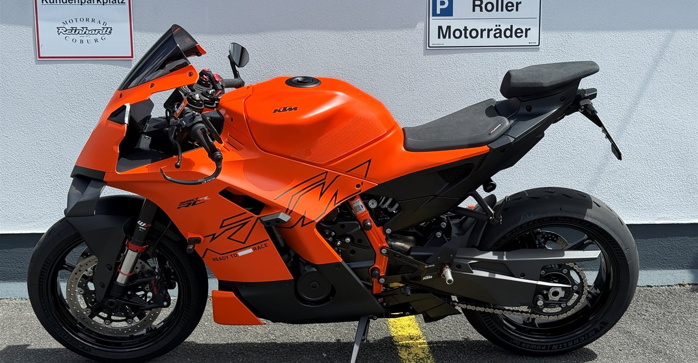 Umbgebautes Motorrad KTM 990 RC R