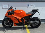 Umbgebautes Motorrad KTM 990 RC R