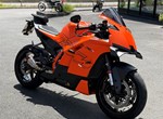 Umbgebautes Motorrad KTM 990 RC R