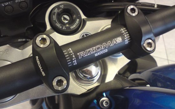 Umgebautes Motorrad Yamaha FZ1 von Zweiradcenter Steyr e.U., Peter Bührer - Bild 10 Umgebautes Motorrad Yamaha FZ1 von Zweiradcenter Steyr e.U., Peter Bührer - Bild 10