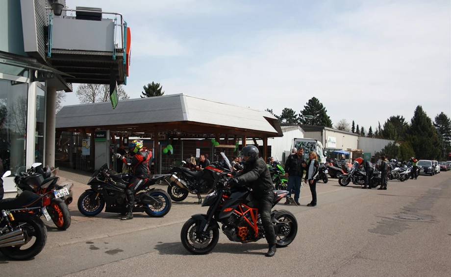 Kawasaki Drachenfest | KTM Orange Day Bild 16: Kawasaki Drachenfest | KTM Orange Day