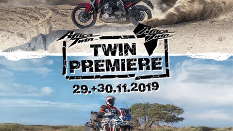 TWINPREMIERE + Weihnachtsfeier