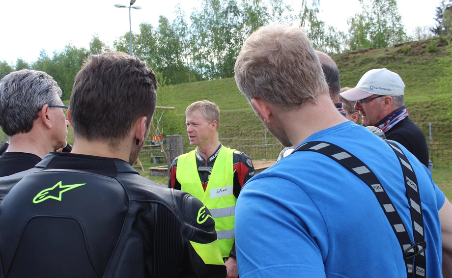 10. Kurventraining am Erzgebirgsring Bild 4: 10. Kurventraining am Erzgebirgsring