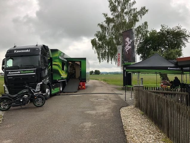 Kawasaki Road Show am 9. Juni  Bild 9: Kawasaki Road Show am 9. Juni