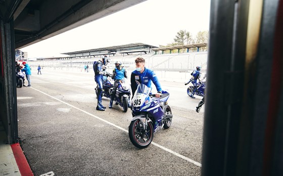 Yamaha Track Days / R7 Cup  - Bild 6