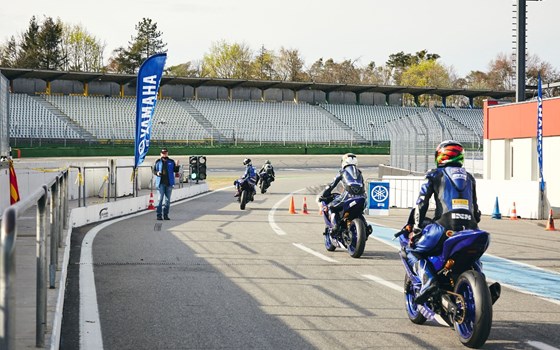 Yamaha Track Days / R7 Cup  - Bild 2
