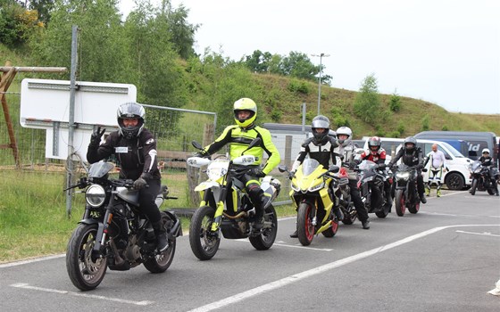 12. Kurventraining am Erzgebirgsring - Bild 3