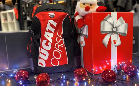 cc-r Weihnachtsfeier + Modellvorstellung - Bild 4