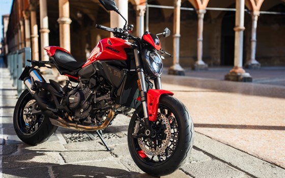 cc-r Weihnachtsfeier + Modellvorstellung - Bild 3