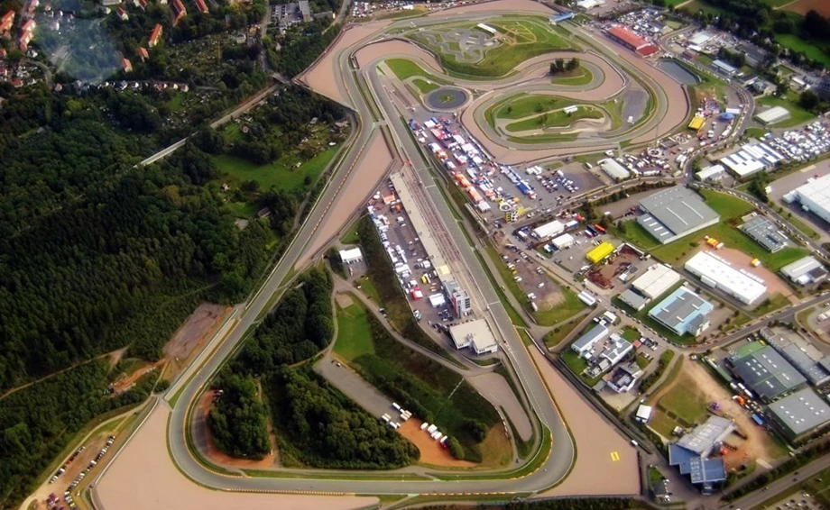 Rennstreckentraining am Sachsenring Bild 1: Rennstreckentraining am Sachsenring