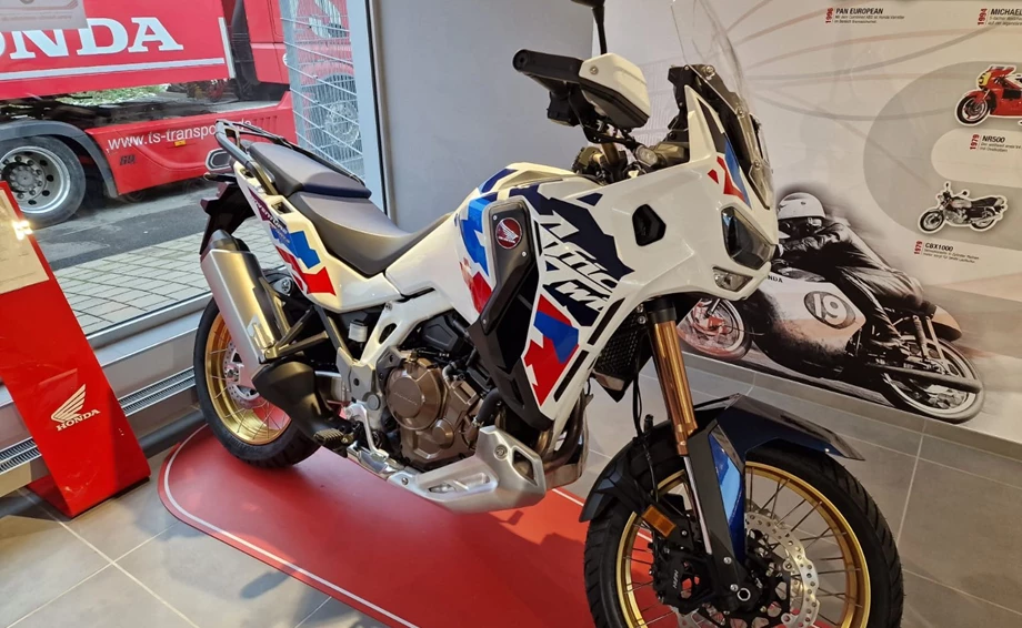 Honda Semmler - VIP EVENT 2023 "NEUHEITEN 2024" Bild 2: Honda Semmler - VIP EVENT 2023 "NEUHEITEN 2024"